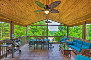 Charming Getaway with Lake Cumberland Views!